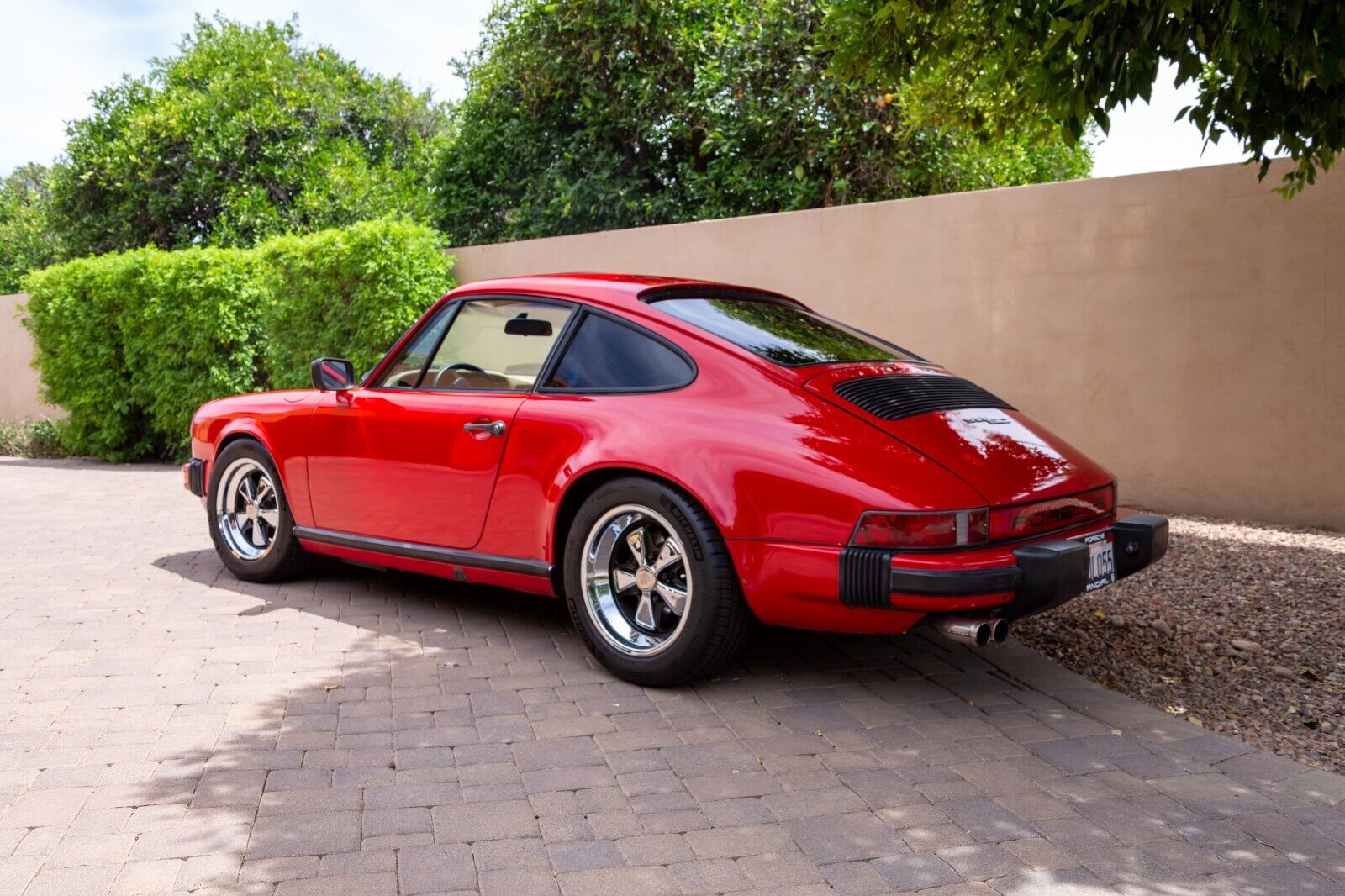 Porsche-911-Coupe-1979-Red-Tan-450132-6