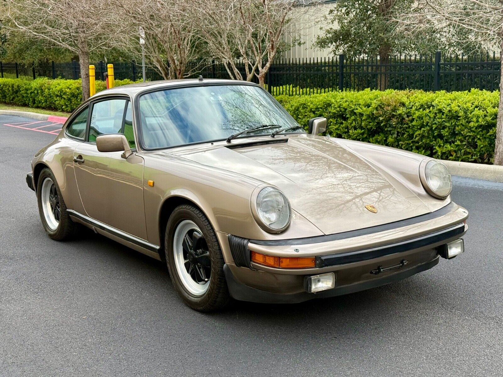 Porsche 911 Coupe 1982 à vendre