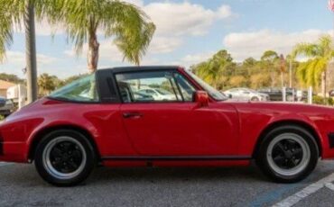 Porsche-911-Coupe-1984-Red-Black-66220-1