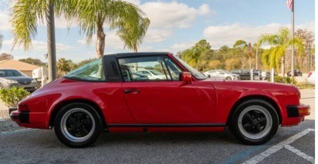 Porsche-911-Coupe-1984-Red-Black-66220-1