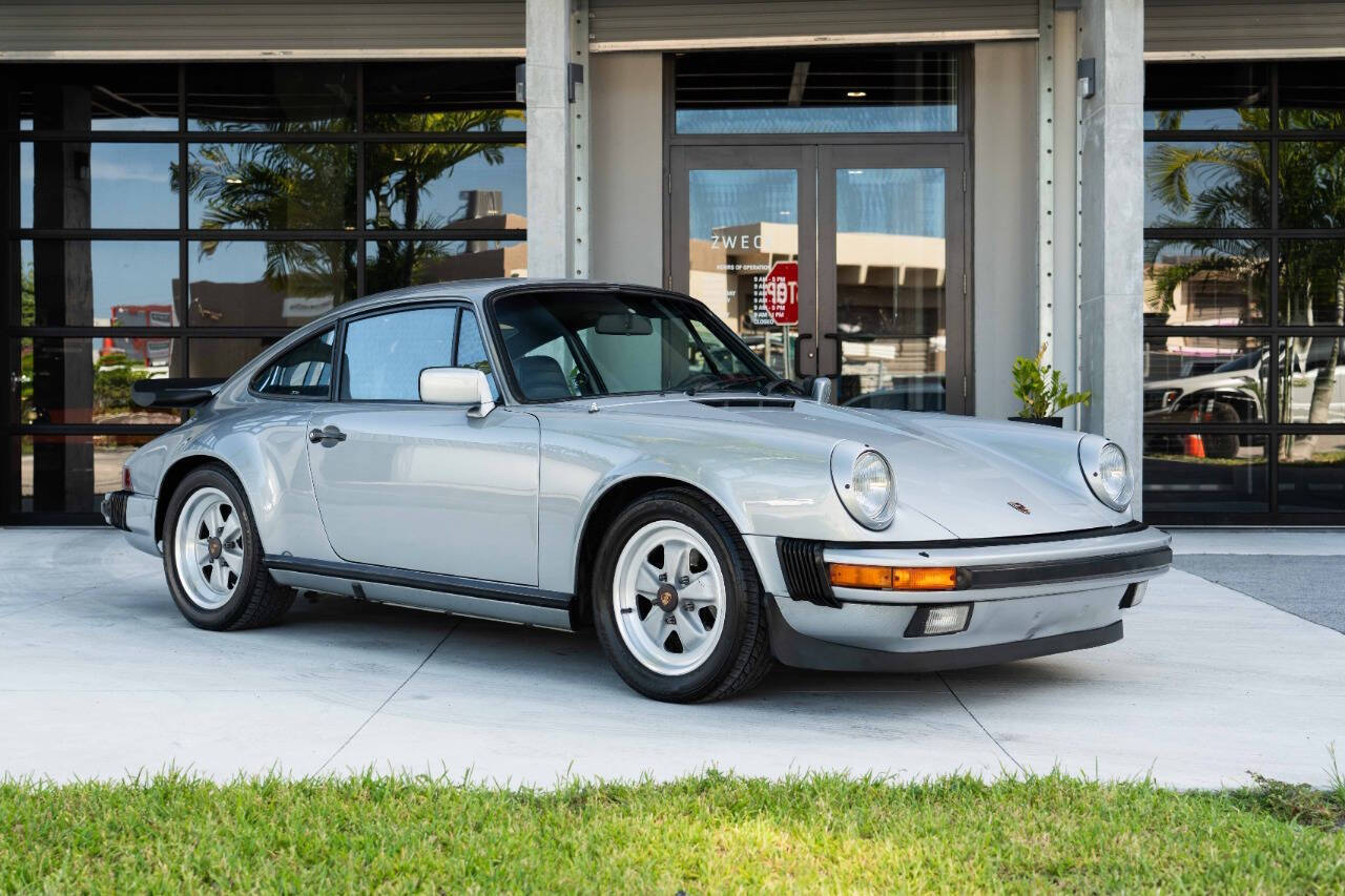 Porsche-911-Coupe-1984-Sapphire-Metallic-Blue-233498-11