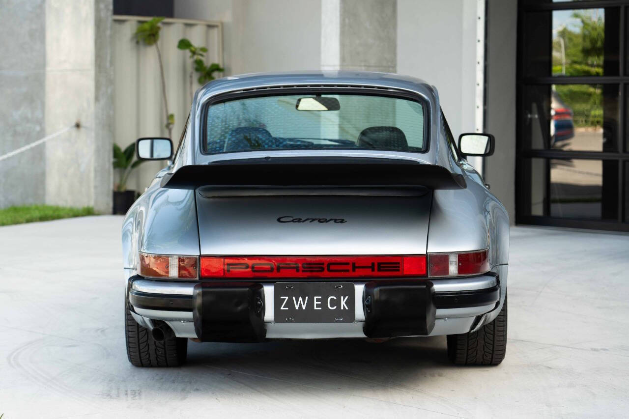 Porsche-911-Coupe-1984-Sapphire-Metallic-Blue-233498-15