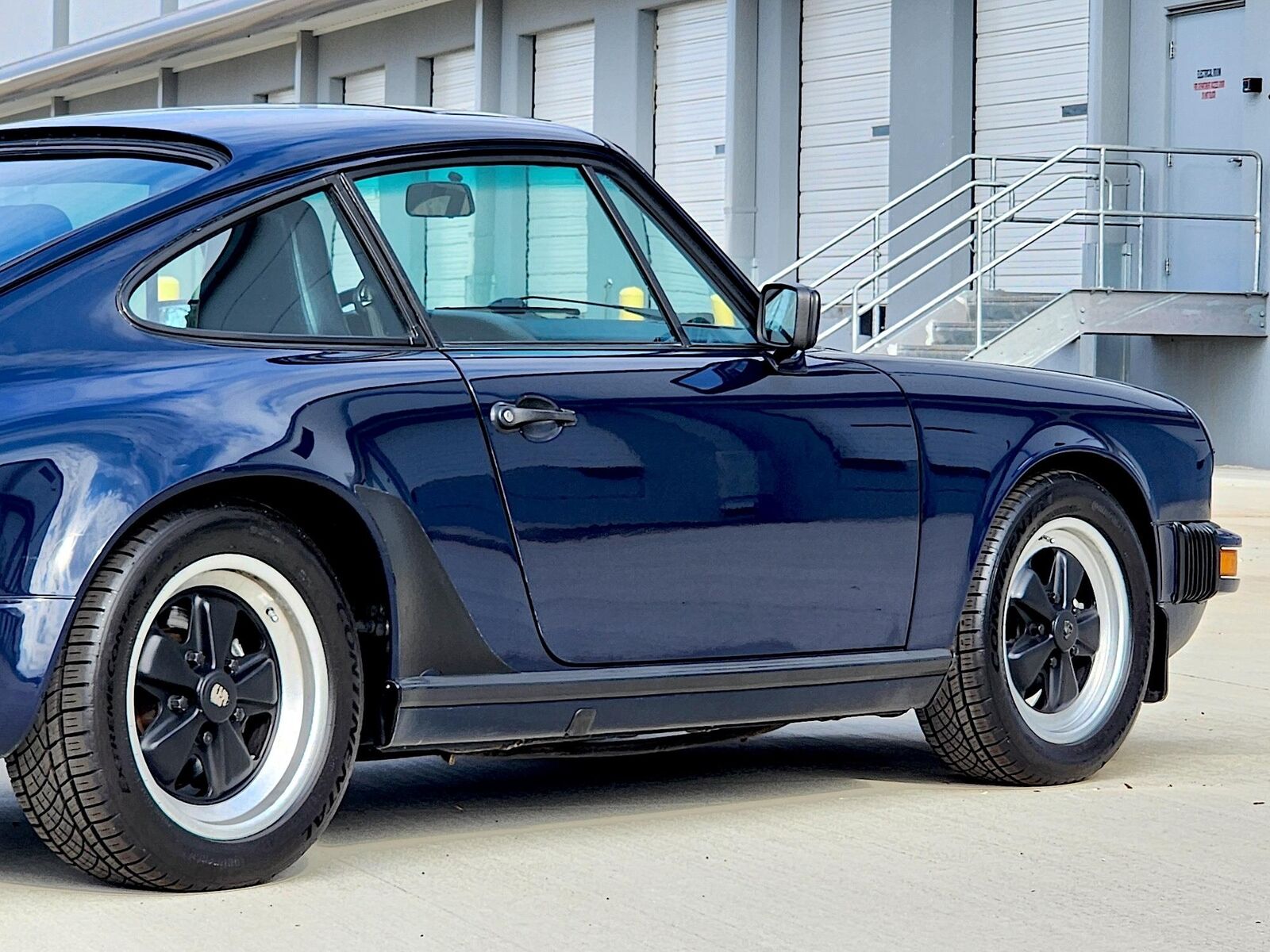 Porsche-911-Coupe-1985-Blue-Blue-296295-16