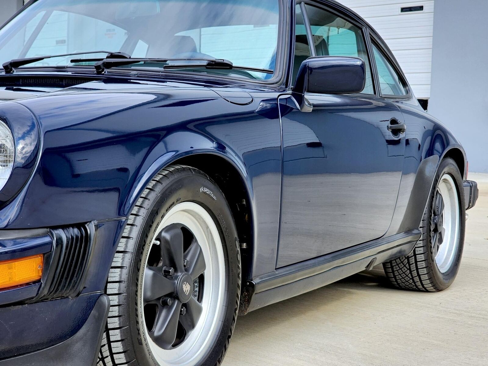 Porsche-911-Coupe-1985-Blue-Blue-296295-25