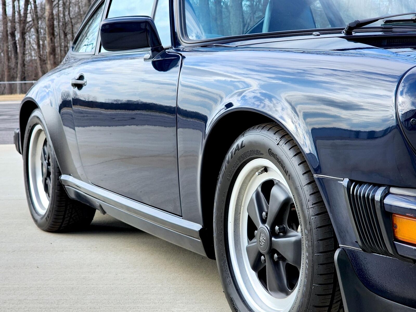 Porsche-911-Coupe-1985-Blue-Blue-296295-32