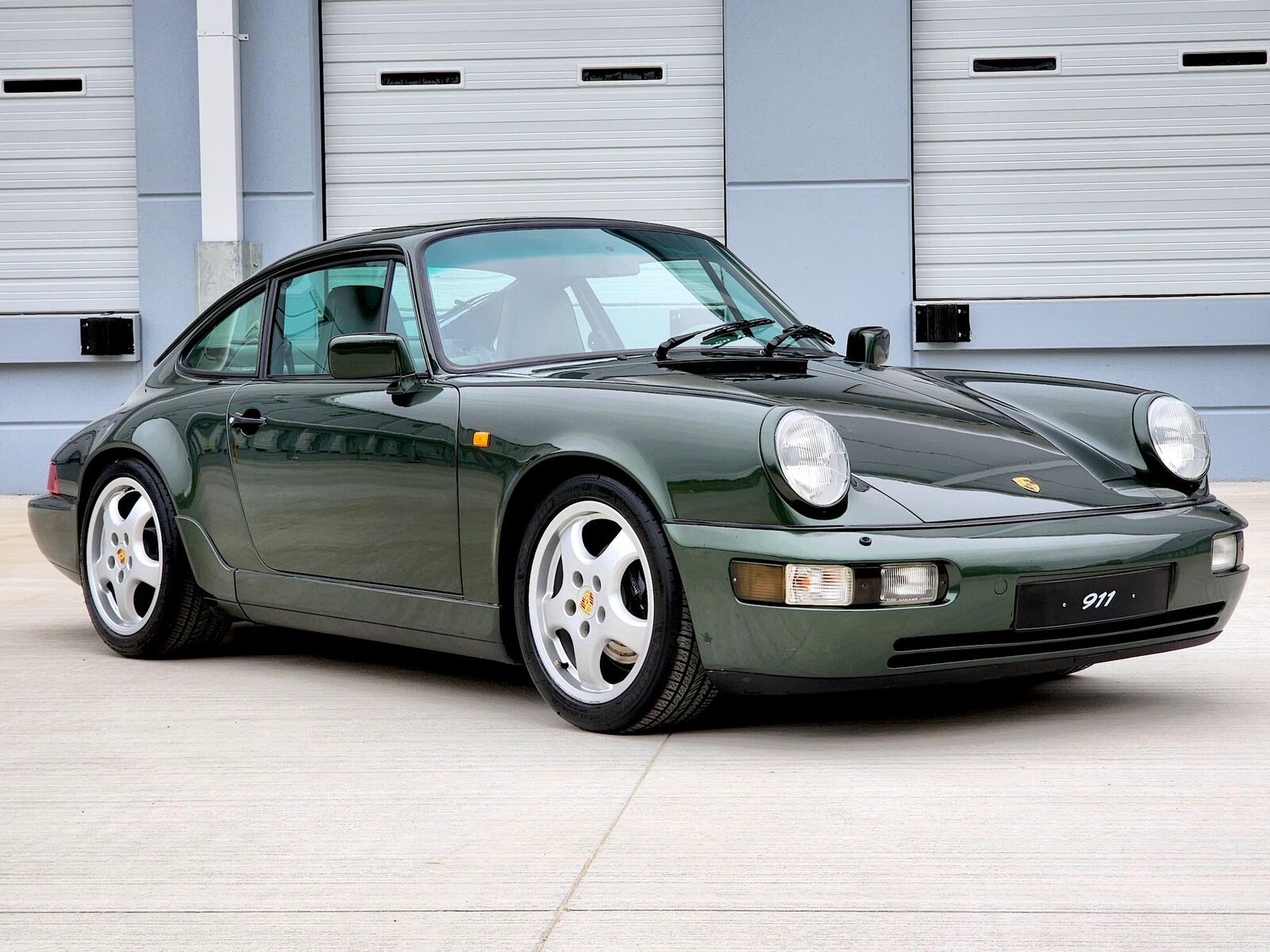 Porsche-911-Coupe-1991-Green-Green-97393-23