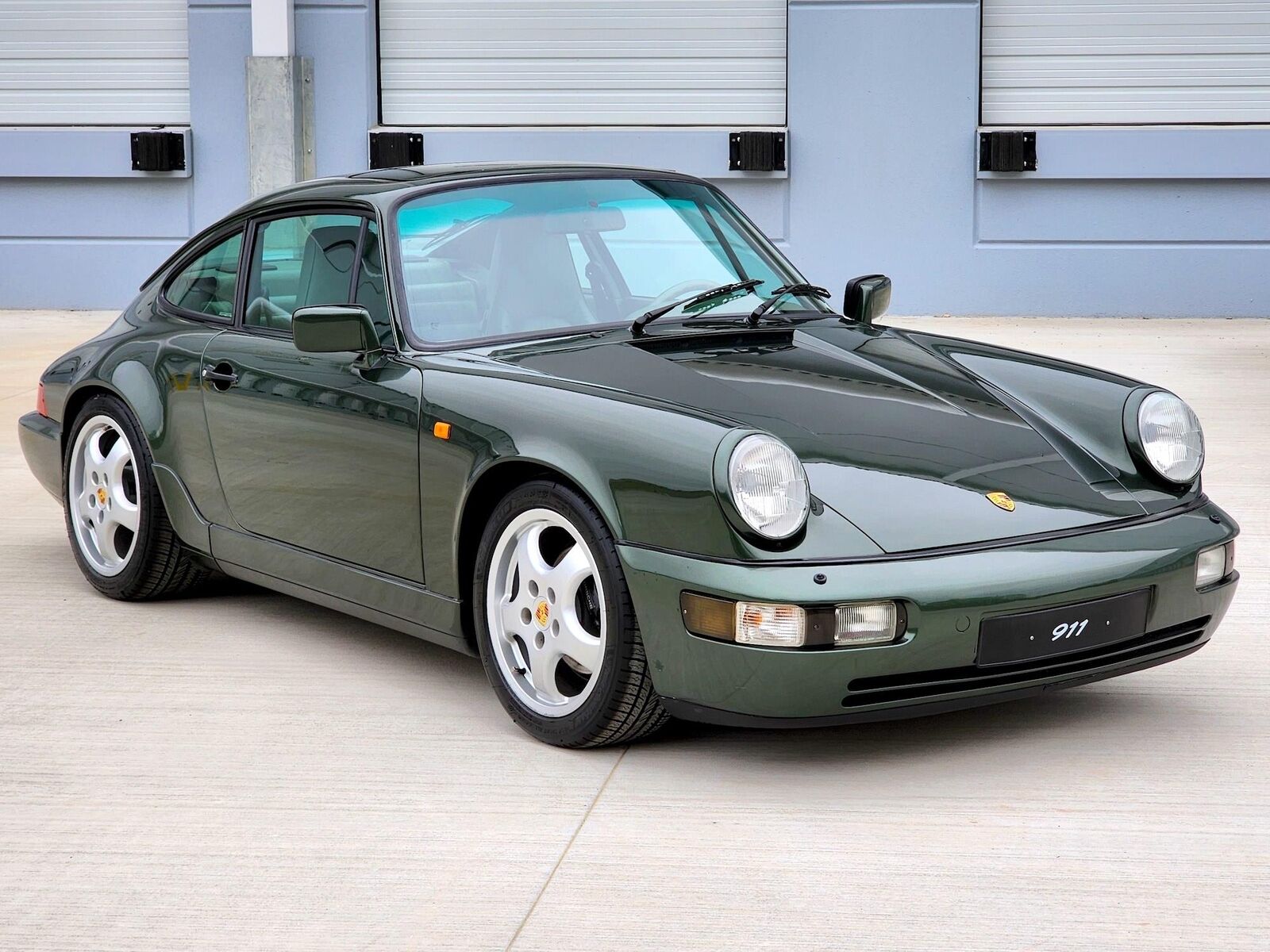 Porsche-911-Coupe-1991-Green-Green-97393-24