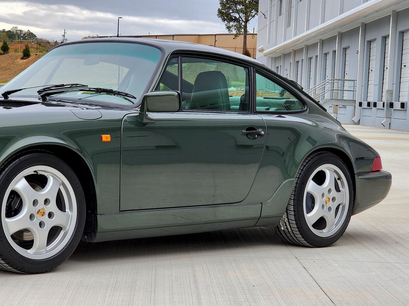 Porsche-911-Coupe-1991-Green-Green-97393-5