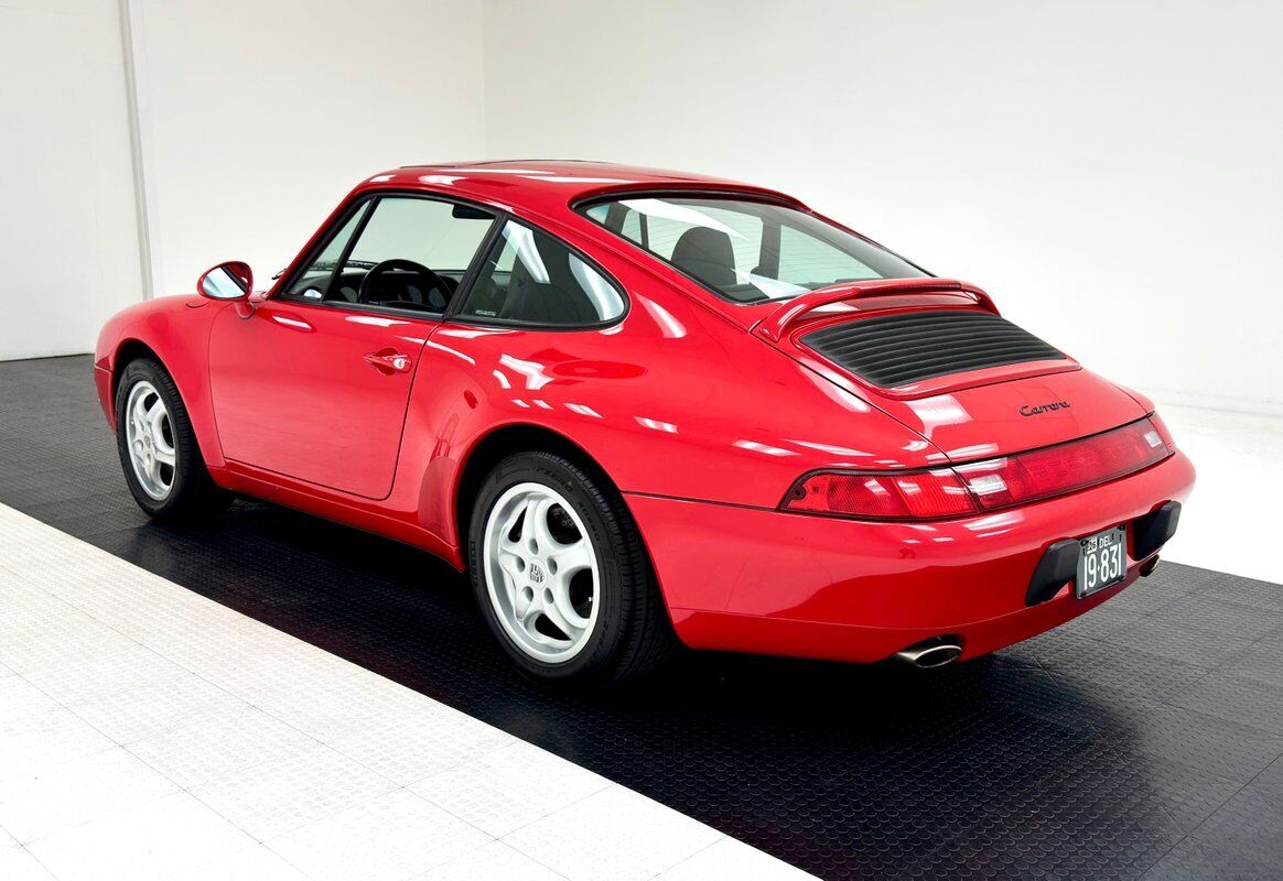 Porsche-911-Coupe-1995-Red-Black-65351-2