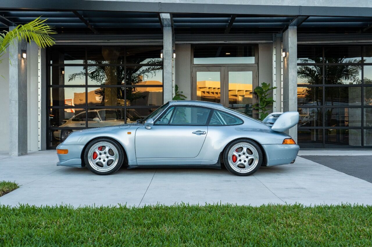 Porsche-911-Coupe-1995-Silver-Black-53388-2