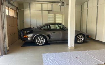 Porsche-911-Turbo-Slant-Nose-FACTORY-Coupe-1985-Gray-Maroon-49890-1