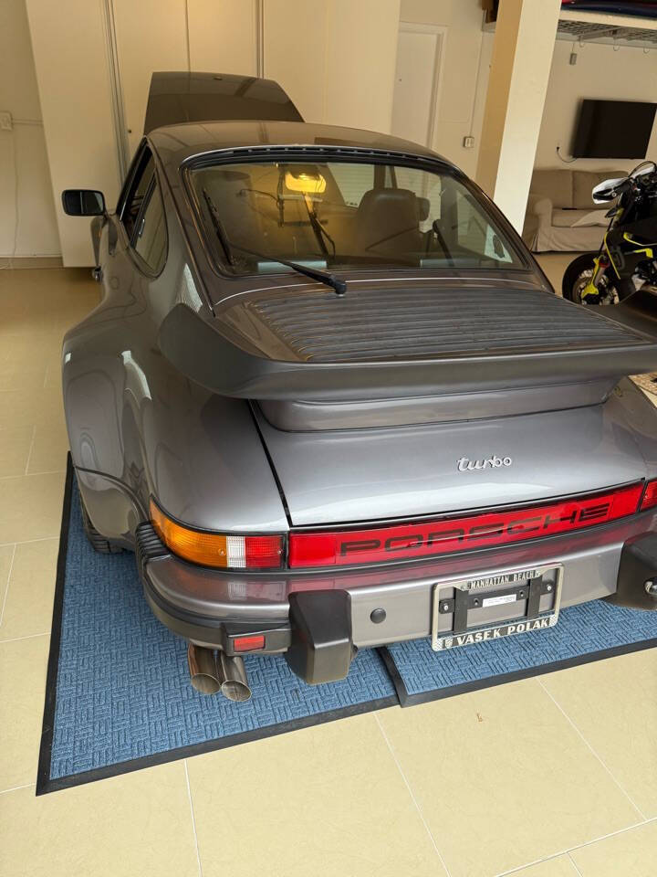 Porsche-911-Turbo-Slant-Nose-FACTORY-Coupe-1985-Gray-Maroon-49890-2