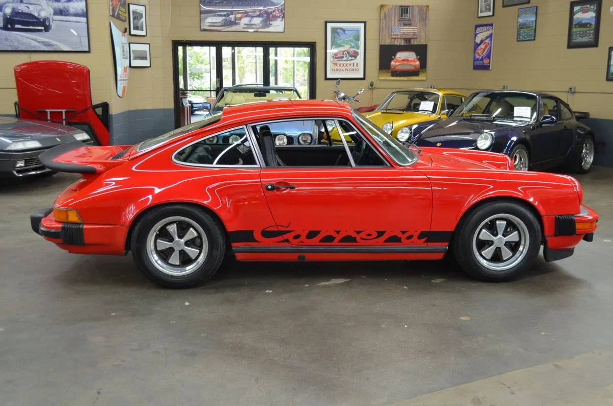 Porsche-911-carrera-1975-red-76823-3