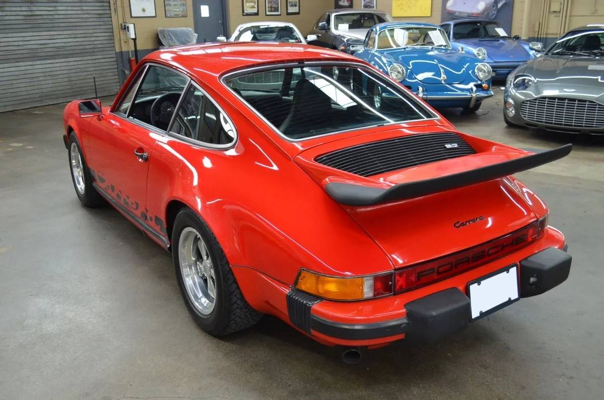 Porsche-911-carrera-1975-red-76823-6