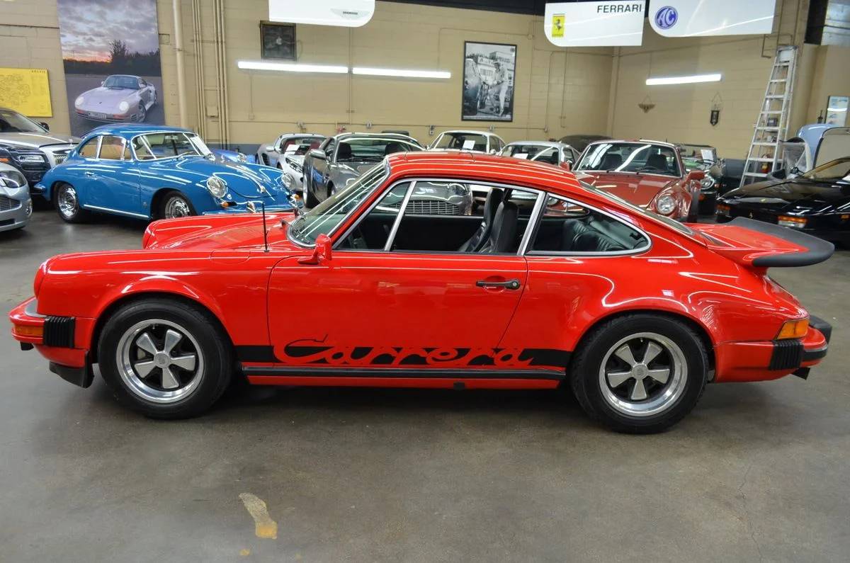 Porsche-911-carrera-1975-red-76823-7