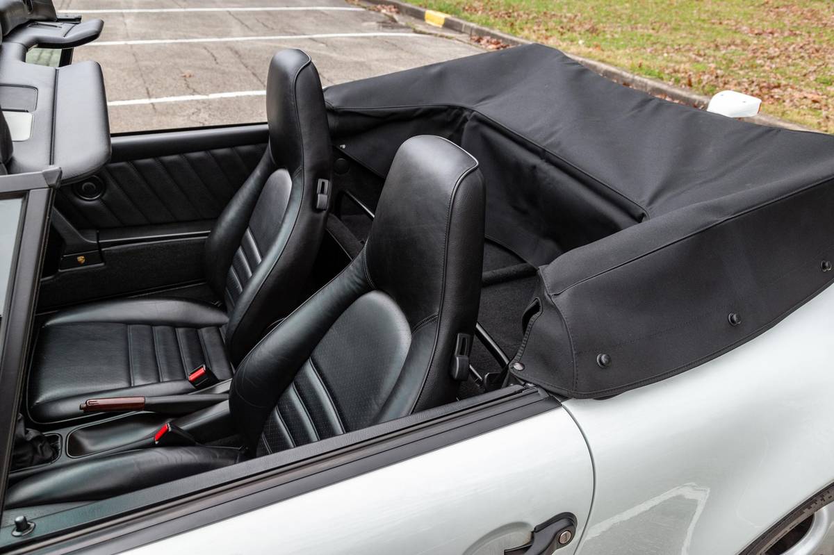 Porsche-911-carrera-speedster-1994-white-42969-5