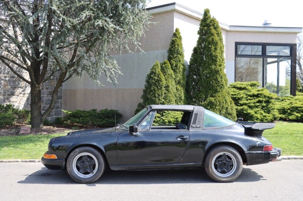 Porsche-911E-Targa-1973-Black-Black-0-3