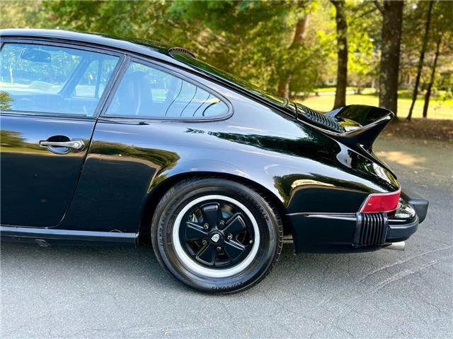 Porsche-911S-Coupe-Sunroof-1975-Black-Black-131042-5