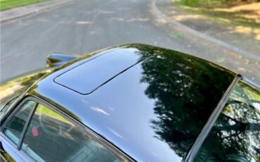 Porsche-911S-Coupe-Sunroof-1975-Black-Black-131042-6