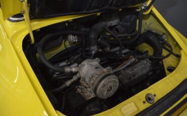 Porsche-912-1976-Yellow-278069-36