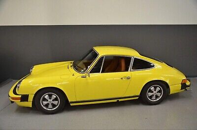 Porsche-912-1976-Yellow-278069-7