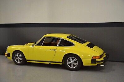 Porsche-912-1976-Yellow-278069-9