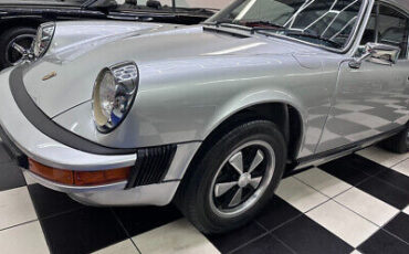 Porsche-912-Coupe-1976-Silver-Black-110494-19