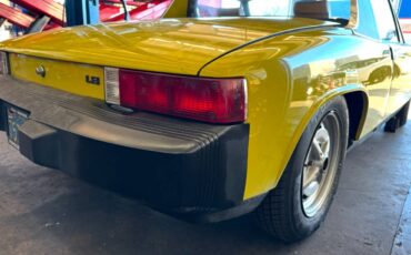 Porsche-914-1975-yellow-129552-3