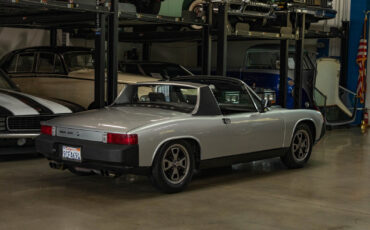 Porsche-914-2.0L-5-spd-Targa-Roadster-Cabriolet-1976-Silver-Black-17598-24