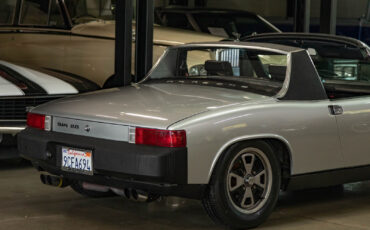 Porsche-914-2.0L-5-spd-Targa-Roadster-Cabriolet-1976-Silver-Black-17598-25