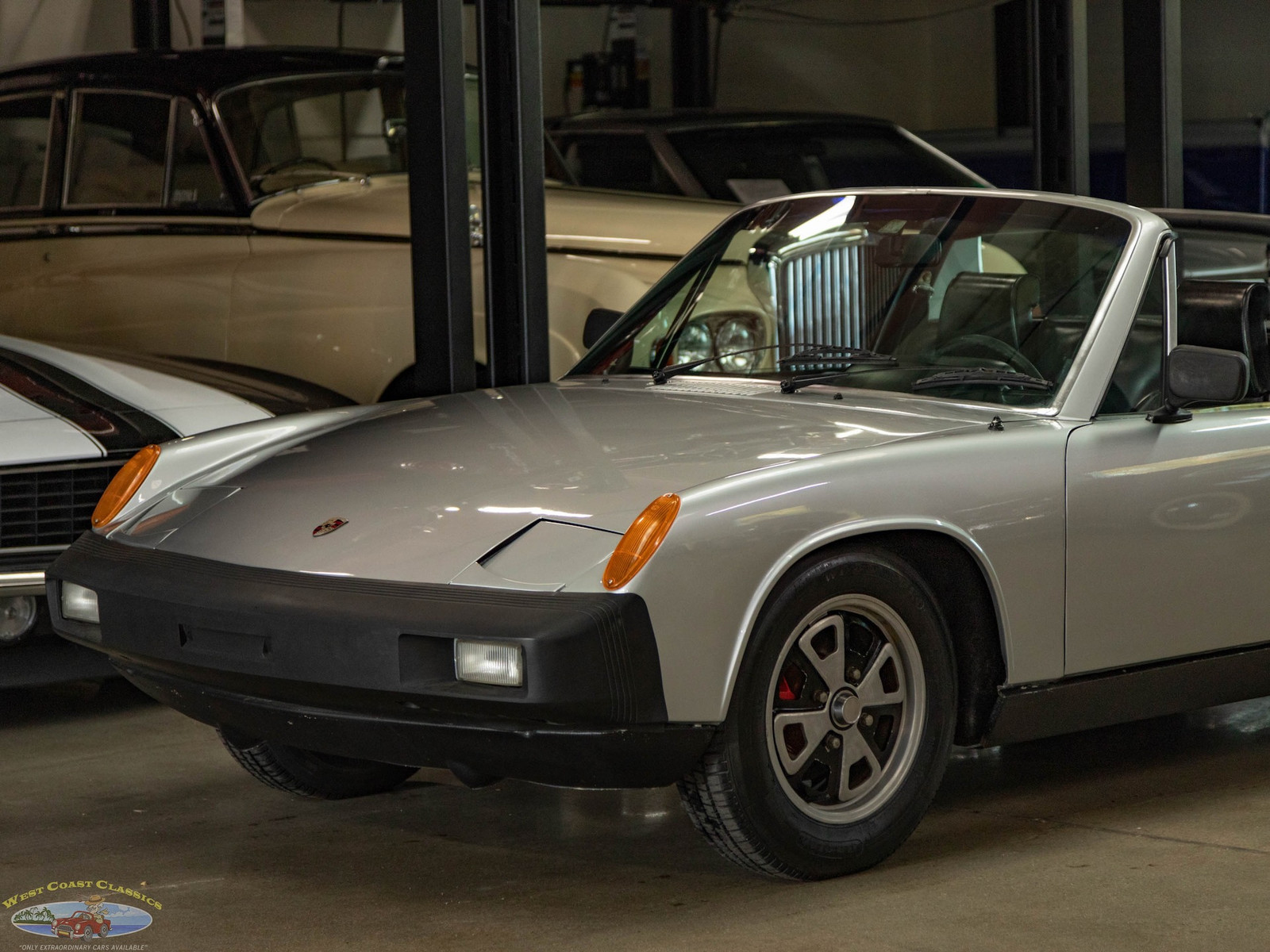 Porsche-914-2.0L-5-spd-Targa-Roadster-Cabriolet-1976-Silver-Black-17598-7