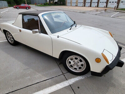 Porsche-914-Coupe-1974-White-Black-98735-2