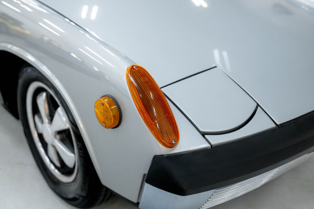 Porsche-9146-Cabriolet-1970-Silver-Black-1706-10