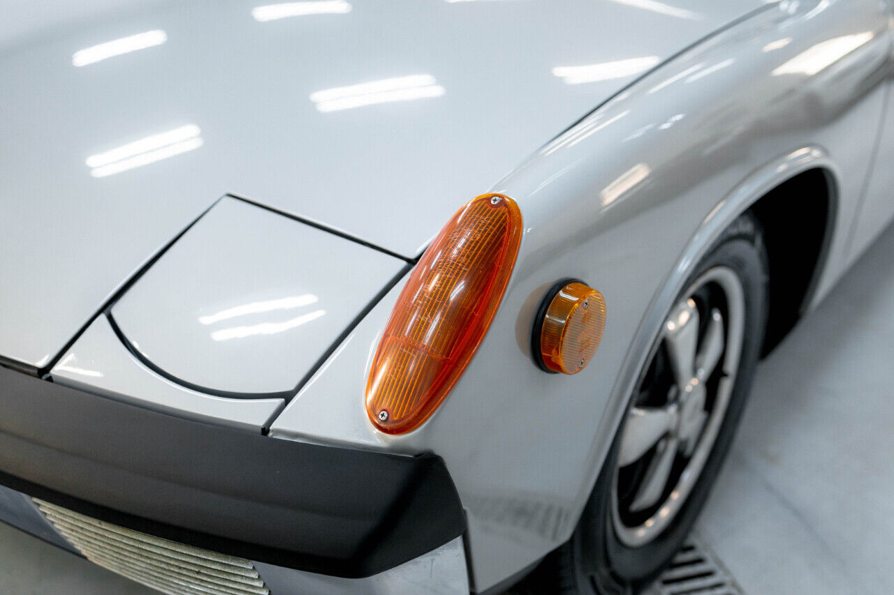 Porsche-9146-Cabriolet-1970-Silver-Black-1706-11