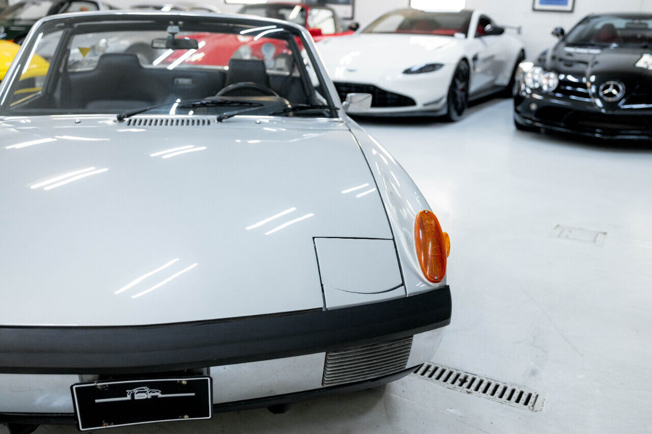 Porsche-9146-Cabriolet-1970-Silver-Black-1706-15