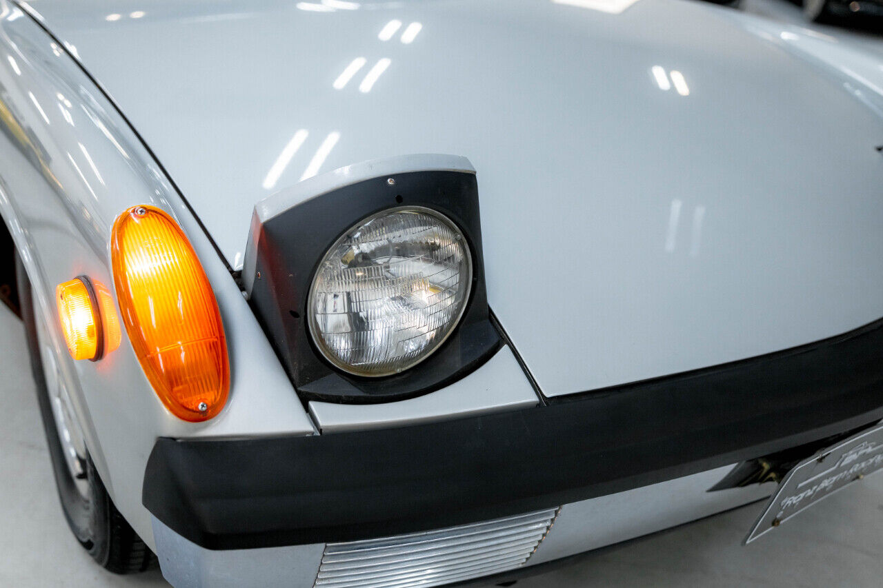 Porsche-9146-Cabriolet-1970-Silver-Black-1706-16