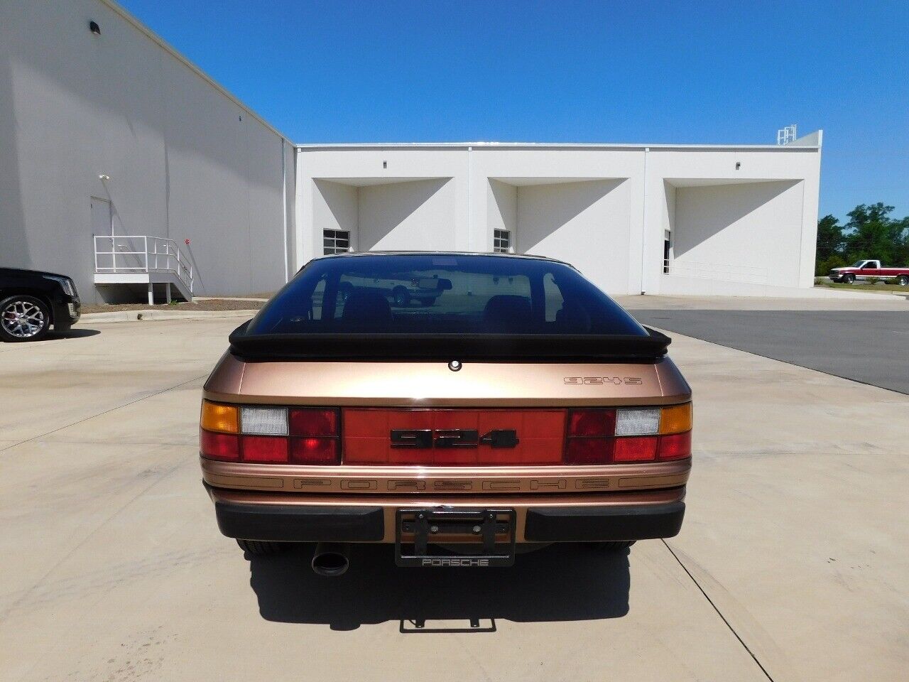 Porsche-924-1988-Brown-Brown-114106-9