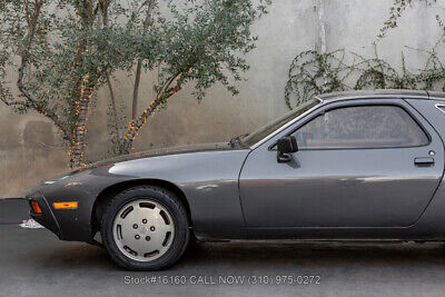 Porsche-928-1980-Gray-Other-Color-0-11