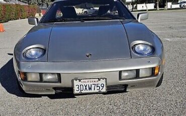 Porsche-928-1982-Grey-131966-4