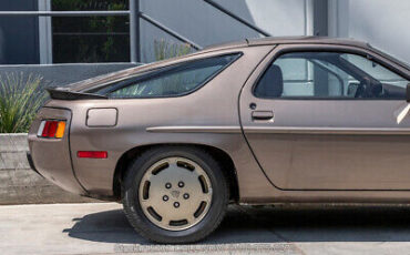 Porsche-928-1983-Brown-Other-Color-144822-10