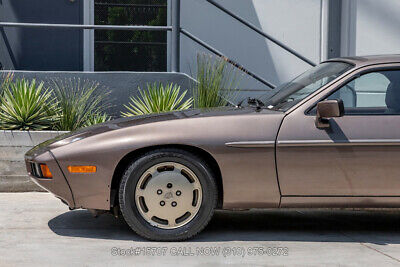 Porsche-928-1983-Brown-Other-Color-144822-11