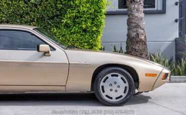 Porsche-928-1983-Gold-Other-Color-0-9