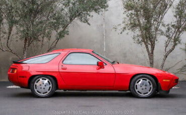 Porsche-928-1983-Red-Other-Color-0-3