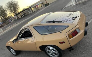 Porsche-928-Coupe-1978-Tan-pasha-148060-5