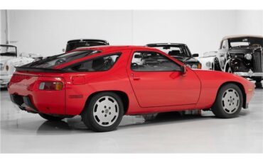 Porsche-928-Coupe-1983-Red-Beige-58221-4