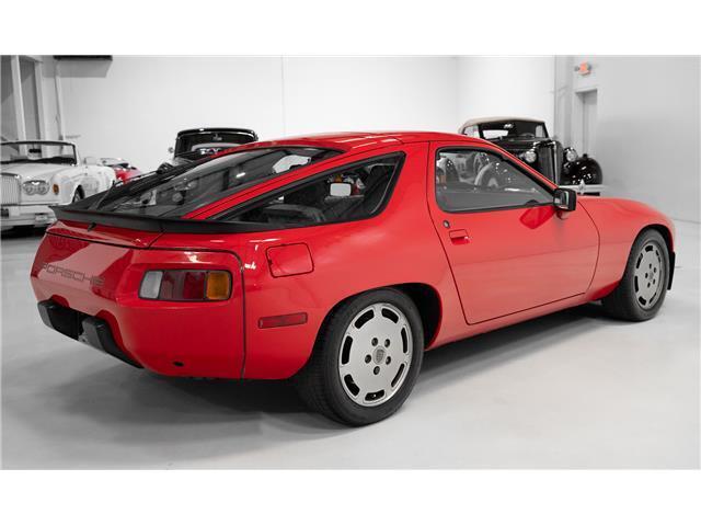 Porsche-928-Coupe-1983-Red-Beige-58221-5