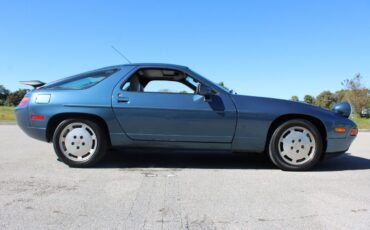 Porsche-928-Coupe-1989-Blue-White-169733-7