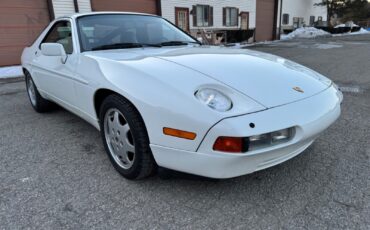 Porsche-928-Coupe-1991-White-Black-137760-1