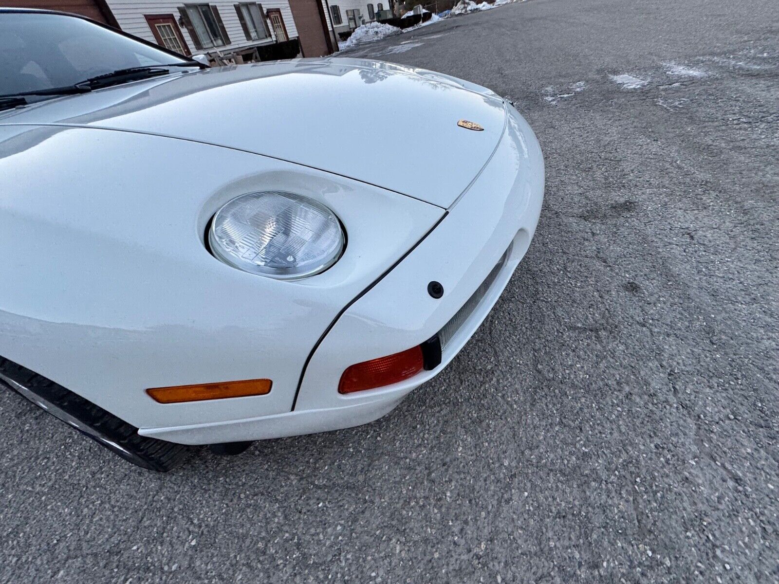 Porsche-928-Coupe-1991-White-Black-137760-12