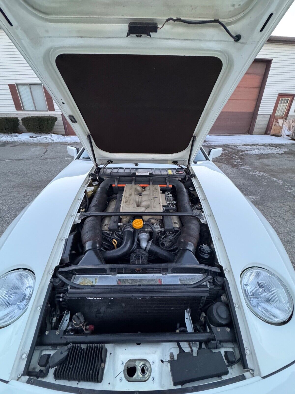 Porsche-928-Coupe-1991-White-Black-137760-23